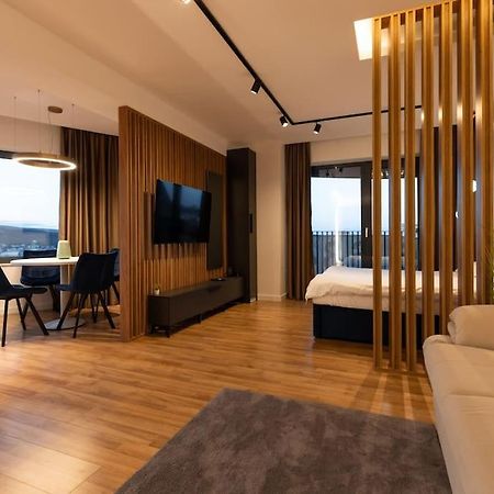 Nest Inn Azure Apartment Cluj-Napoca Buitenkant foto